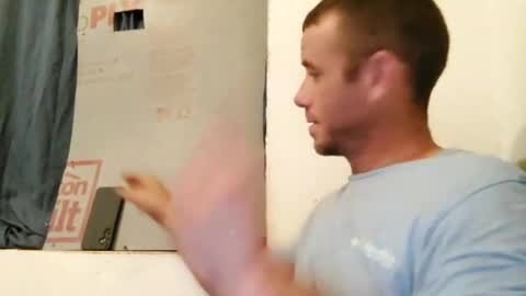 curiousguyhere6 online show from 09-28-25, 03:01