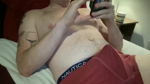 Snapshot of curiousmax18 chatting on 12-20-24, 04:14 Maxx online show from 12-20-24, 04:14