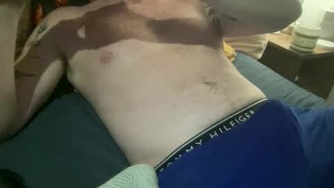 Snapshot of curiousmax18 chatting on 10-16-25, 11:39 Maxx online show from 10-16-25, 11:39