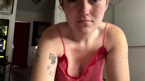 curliegirlee online show from 04-21-26, 01:42