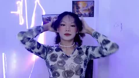 LIN online show from 07-24-26, 04:27