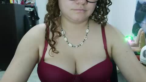 Vannesa online show from 06-11-26, 02:53