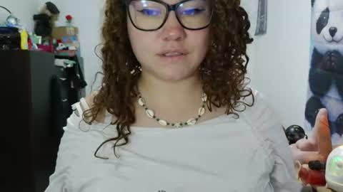 Vannesa online show from 06-12-26, 01:04