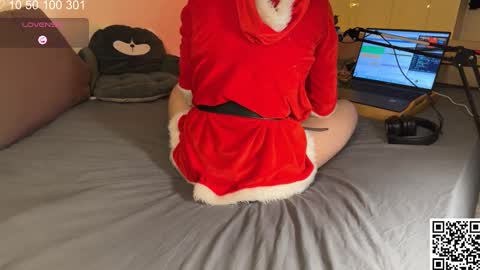 Mike  pvt is open online show from 12-24-24, 03:05