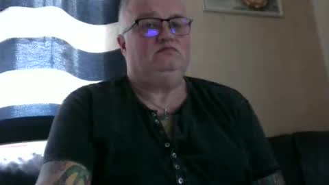 curtus14 online show from 12-23-25, 09:29