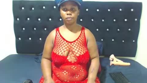 Snapshot of curveass93 chatting on 05-30-26, 07:33 curveass93 online show from 05-30-26, 07:33