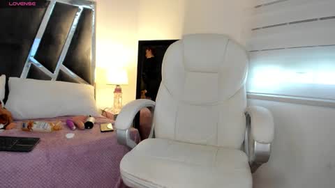 Samanttha online show from 03-14-26, 07:30