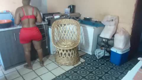 Snapshot of curvypear76x chatting on 01-09-25, 01:35 curvypear76x online show from 01-09-25, 01:35