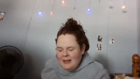 dahlia -kim online show from 02-20-25, 07:08