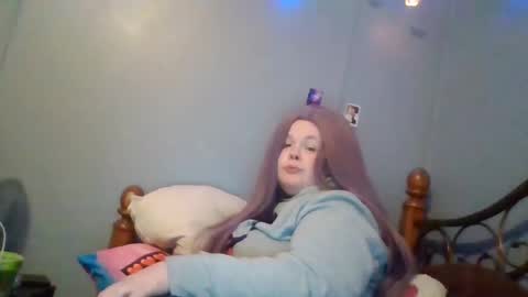 dahlia -kim online show from 02-21-25, 12:49