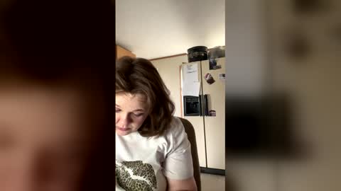 dahlia -kim online show from 12-20-25, 04:36