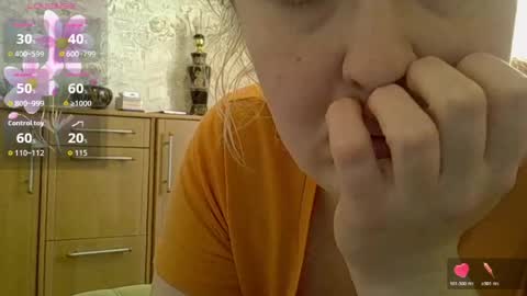 Curvy online show from 04-12-26, 10:09