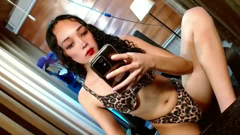 BBY CURLYHANNA online show from 06-27-26, 12:22