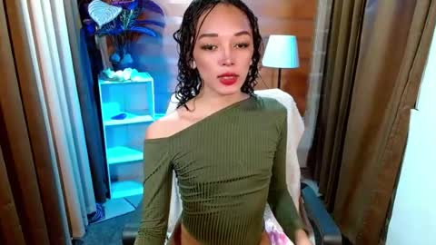 BBY CURLYHANNA online show from 07-13-26, 08:39