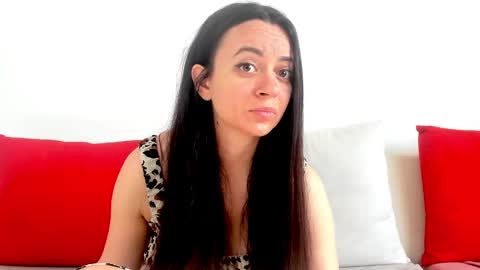 cute_angel95 online show from 05-01-26, 06:40