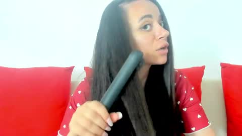 cute_angel95 online show from 06-06-26, 12:54