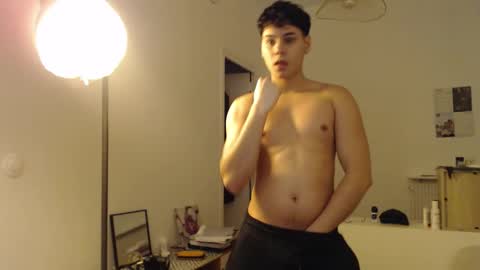 Tomas online show from 02-01-26, 05:22