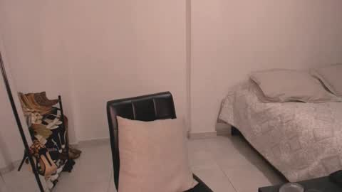 Sara online show from 12-01-25, 03:55