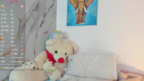          online show from 10-28-25, 09:39