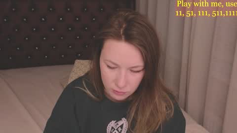 Everyday stream in the same time online show from 02-19-26, 01:34