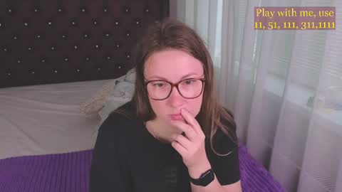 Everyday stream in the same time online show from 06-22-26, 01:29
