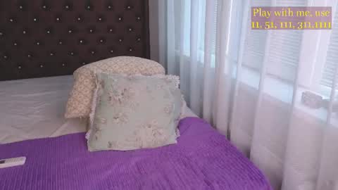 Everyday stream in the same time online show from 06-25-26, 02:00