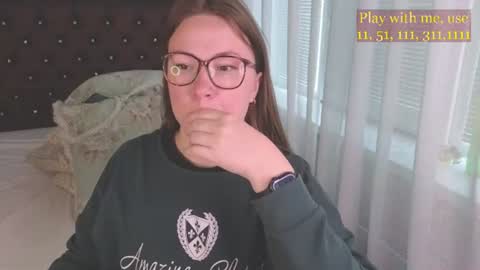 Everyday stream in the same time online show from 07-12-26, 04:58