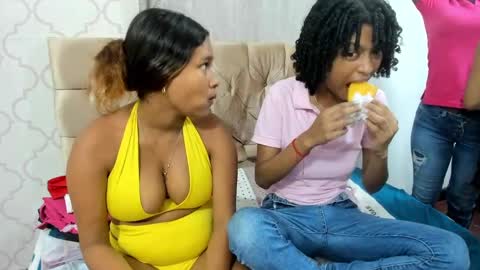 cute_ebony_18_ online show from 10-17-25, 01:03