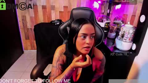    Independent Model online show from 04-15-26, 02:29