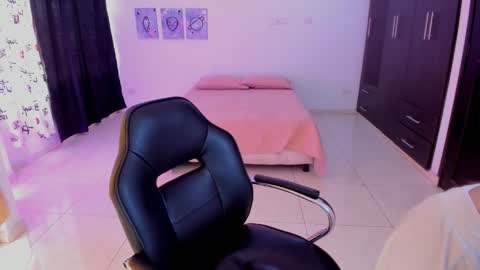 Bella Fox online show from 01-07-26, 03:36