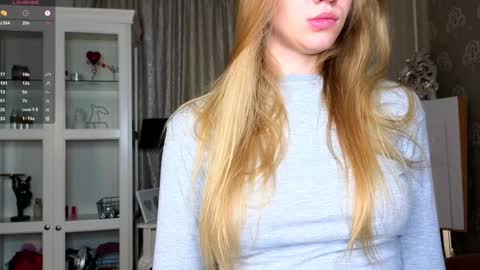 Anne online show from 11-07-25, 07:41