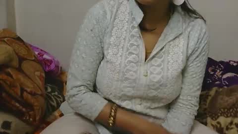 kashmira online show from 11-24-25, 05:34