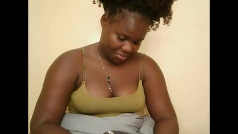 cute_latifah online show from 03-06-26, 09:06