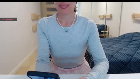 cute_lion_ online show from 10-18-25, 12:06