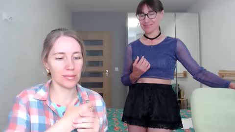 cute_lion_ online show from 05-09-26, 12:54