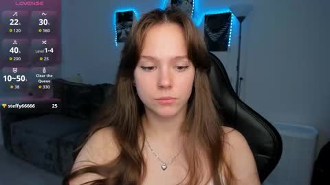 Emily online show from 09-10-25, 05:24