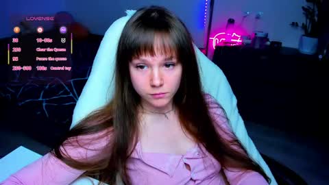 Emily online show from 05-22-26, 04:34