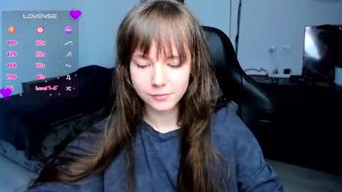 Emily online show from 07-08-26, 08:30