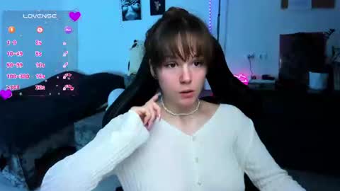 Emily online show from 07-11-26, 08:17