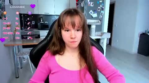 Emily online show from 08-04-26, 04:59