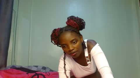 cute_lorna online show from 04-19-26, 11:53