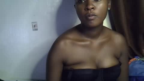 cute_melissa1 online show from 04-21-26, 11:07