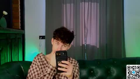 Mike online show from 03-17-26, 03:44