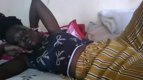 Snapshot of cute_saay chatting on 07-25-26, 10:35 cute_saay online show from 07-25-26, 10:35