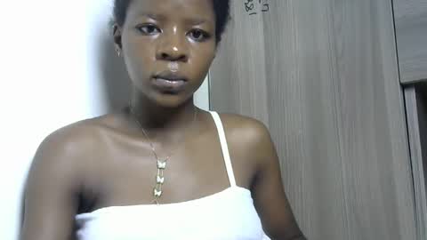 Snapshot of cute_sexy3 chatting on 01-23-25, 11:15 SHARON online show from 01-23-25, 11:15