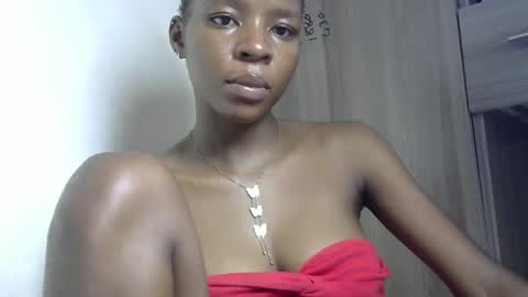 Snapshot of cute_sexy3 chatting on 02-11-25, 11:43 SHARON online show from 02-11-25, 11:43