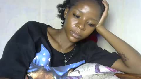 Snapshot of cute_sexy3 chatting on 02-26-25, 04:56 SHARON online show from 02-26-25, 04:56