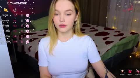 Sue online show from 02-21-25, 04:16