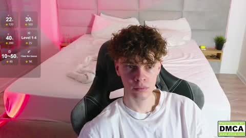 Thomas -  online show from 02-04-25, 06:06