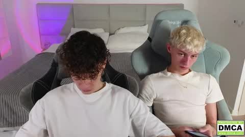 Thomas -  online show from 03-12-25, 09:56